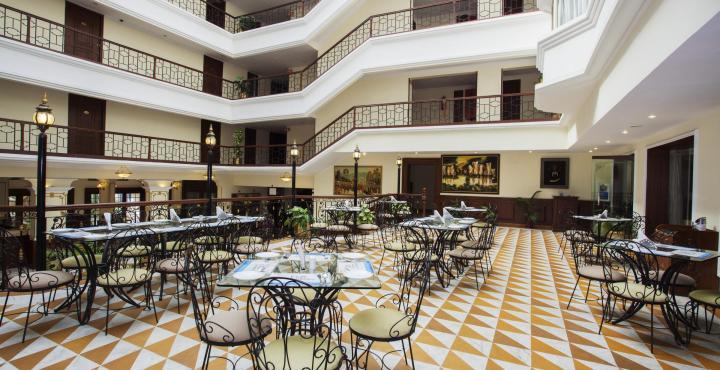 Nalapad'S Hotel Bangalore International Bagian luar foto