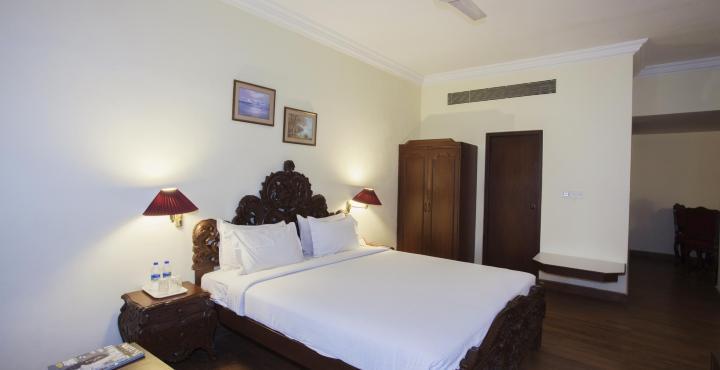 Nalapad'S Hotel Bangalore International Bagian luar foto