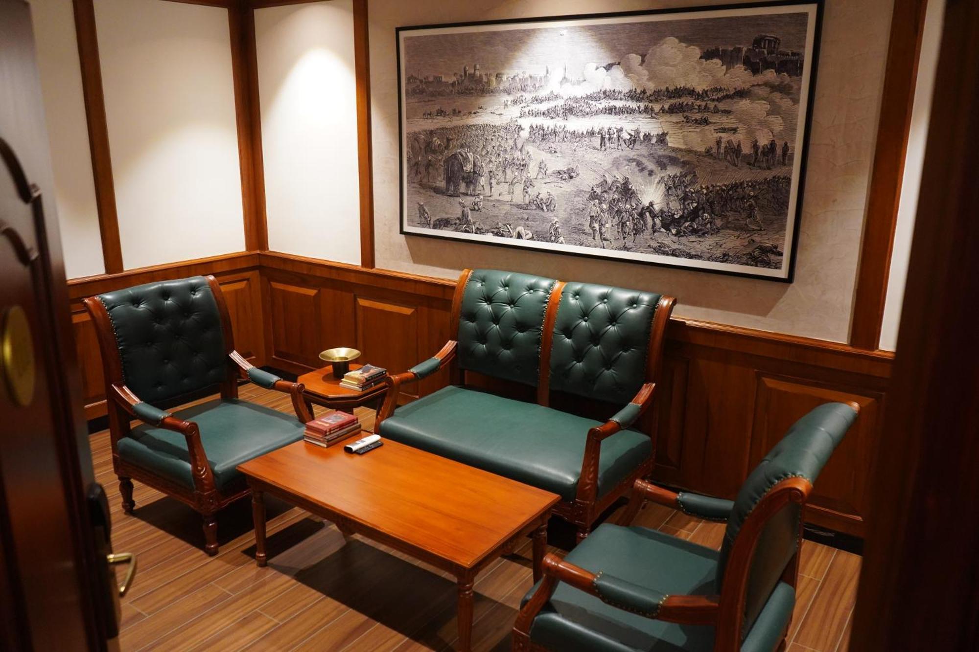 Nalapad'S Hotel Bangalore International Bagian luar foto