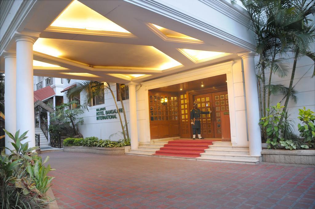 Nalapad'S Hotel Bangalore International Bagian luar foto